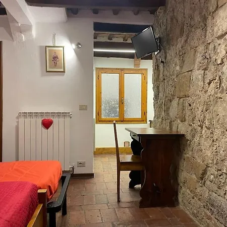 San Martino - Torre Medioevo Nel Centro Di *